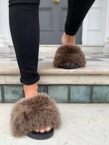 Fox Fur Sliders