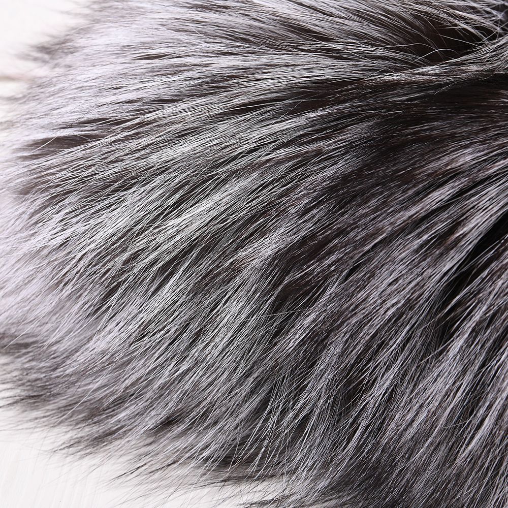 Additional silver fox fur fee