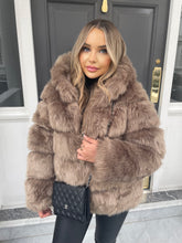 Load image into Gallery viewer, Hooded faux fur coat
